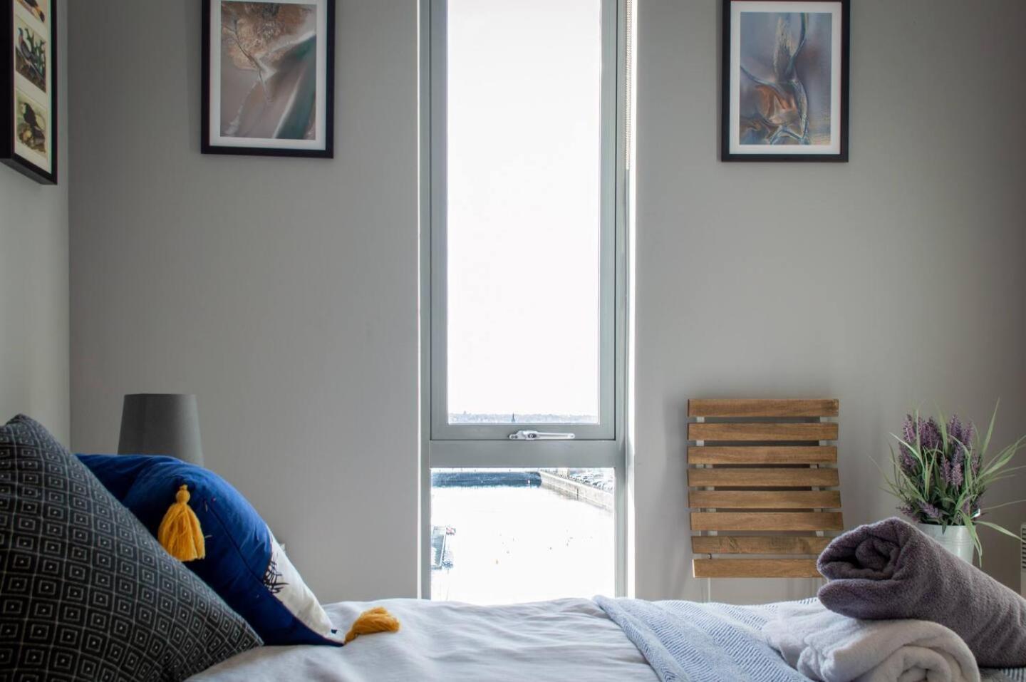 Stunning Mersey View Flat W Parking In Liverpool Esterno foto